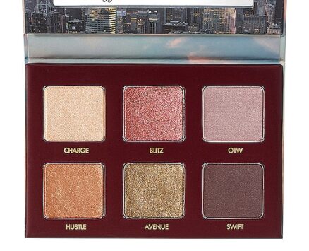 Wander Beauty Wanderess Rush Eyeshadow Palette in Beauty: NA.