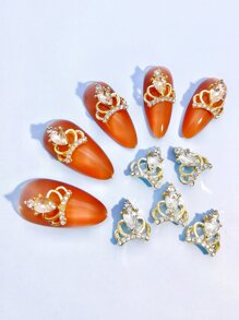 10pcs Crown Rhinestone Nail Art Decoration