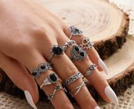 11pcs Skull & Gemstone Decor Ring