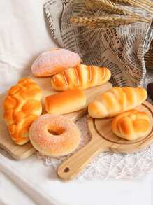 1pc Bread Shaped Random Decompression Toy