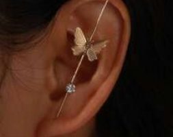 1pc Butterfly Decor Ear Cuff
