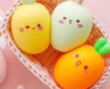 1pc Carrot Shaped Random Color Toy