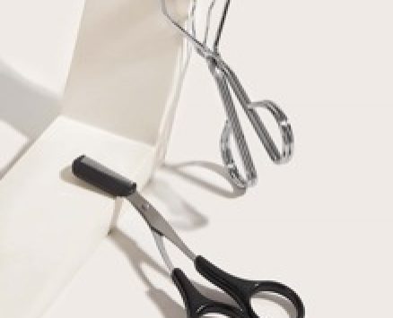 1pc Eyelash Curler & 1pc Eyebrow Trimming Scissor