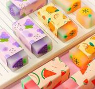 1pc Fruit Pattern Random Eraser