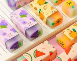 1pc Fruit Pattern Random Eraser