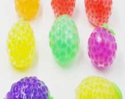 1pc Fruit Shaped Random Pinch Toy