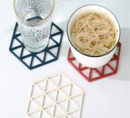 1pc Random Color Silicone Insulation Pad