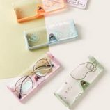 1pc Random Transparent Glasses Case