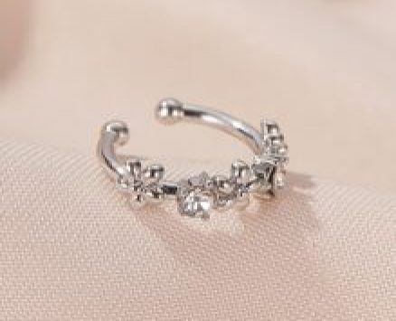 1pc Rhinestone Decor Ear Cuff