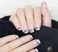 24pcs Bow Pattern Fake Nail & 1sheet Tape & 1pc Nail File