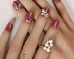 24pcs Rhinestone Decor Fake Nail & 4pcs Nail Art Tool