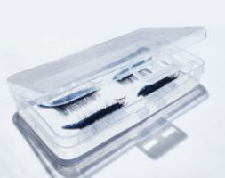 2pairs Eyeliner & Fake Eyelashes