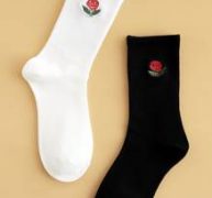 2pairs Guys Cartoon Embroidery Socks