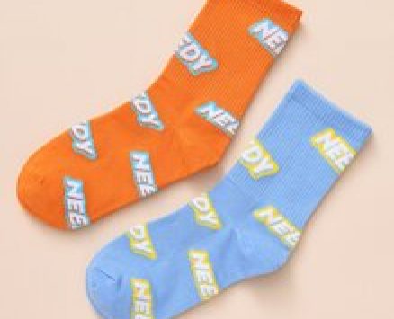 2pairs Guys Letter Graphic Crew Socks