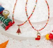 2pcs Christmas Tree Pendant Beaded Necklace