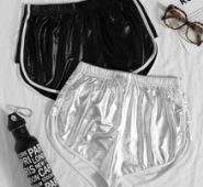 2pcs Reflective Face Contrast Binding Sleep Shorts