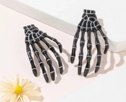 2pcs Skeleton Hand Design Hair Clip