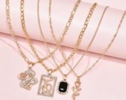 4pcs Rhinestone Decor Chinese Dragon Charm Necklace