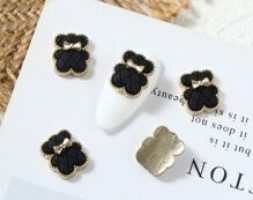 5pcs Bear Nail Art Decoration