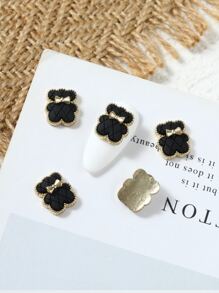 5pcs Bear Nail Art Decoration