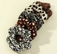 5pcs Leopard Print Scrunchie