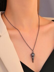 Beak Pendant Chain Necklace