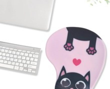 Cartoon Cat Print Wrist Rest
