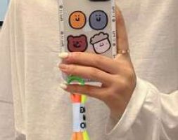 Cartoon Graphic Clear Phone Case With Lanyard