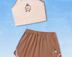 Cartoon Graphic Ringer Crop Cami & Dolphin Shorts