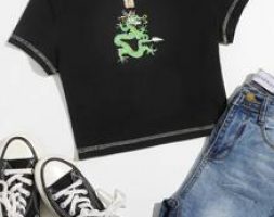 Chinese Dragon Print Crop Tee
