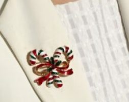 Christmas Cane Brooch