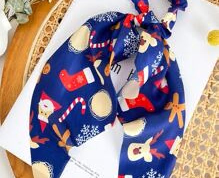 Christmas Print Scrunchie Scarf