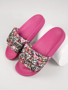 Colorful Abstract Print Slip-On Sandals