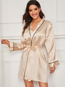 Contrast Binding Satin Robe With Belt