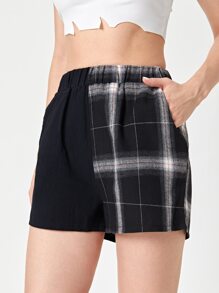 Contrast Plaid Shorts