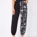 Contrast Skull Graphic Sweatpants