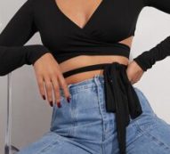 Cross Wrap Tie Front Rib-knit Crop Top