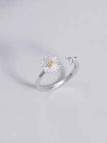 Daisy & Leaf Decor Cuff Ring