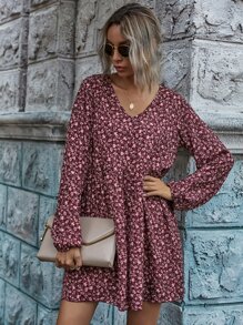 Ditsy Floral Peasant Sleeve Smock Dress