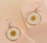 Dried Daisy Circle Drop Earrings