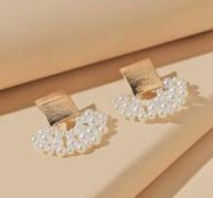 Faux Pearl Decor Earrings