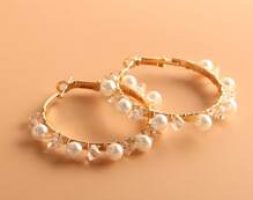 Faux Pearl Decor Hoop Earrings