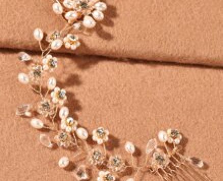 Faux Pearl Flower Decor Wedding Hair Clip