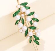 Faux Pearl & Leaf Decor Hair Clip