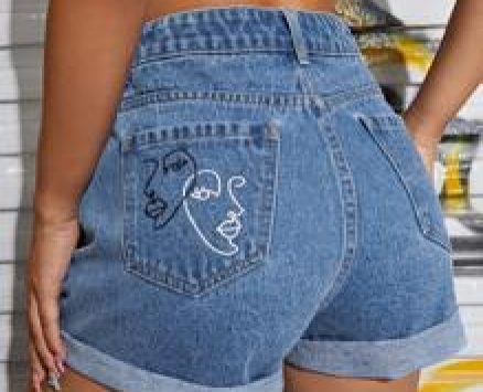 Figure Graphic Cuffed Hem Denim Shorts