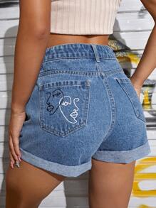 Figure Graphic Cuffed Hem Denim Shorts