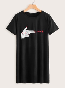 Figure and Heart Print Tee Dress