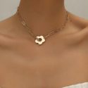 Floral Decor Chain Necklace