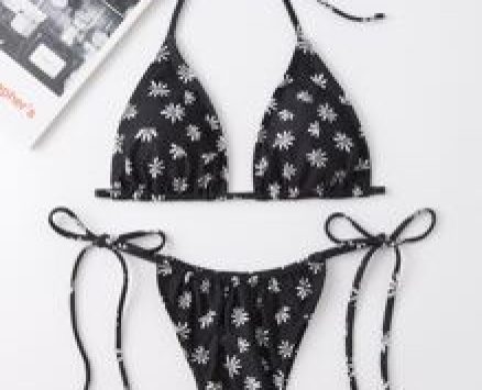 Floral Pattern Bikini Swimsuit