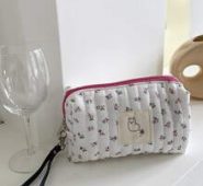 Floral Print Zipper Makeup Bag